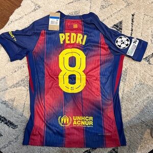 BARCELONA NIKE 2023/2024 FOOTBALL HOME JERSEY #8 PEDRI SIZE MEDIUM